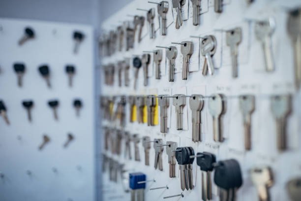 Trusted locksmith improving residential security systems in Magnolia, TX properties<br />
